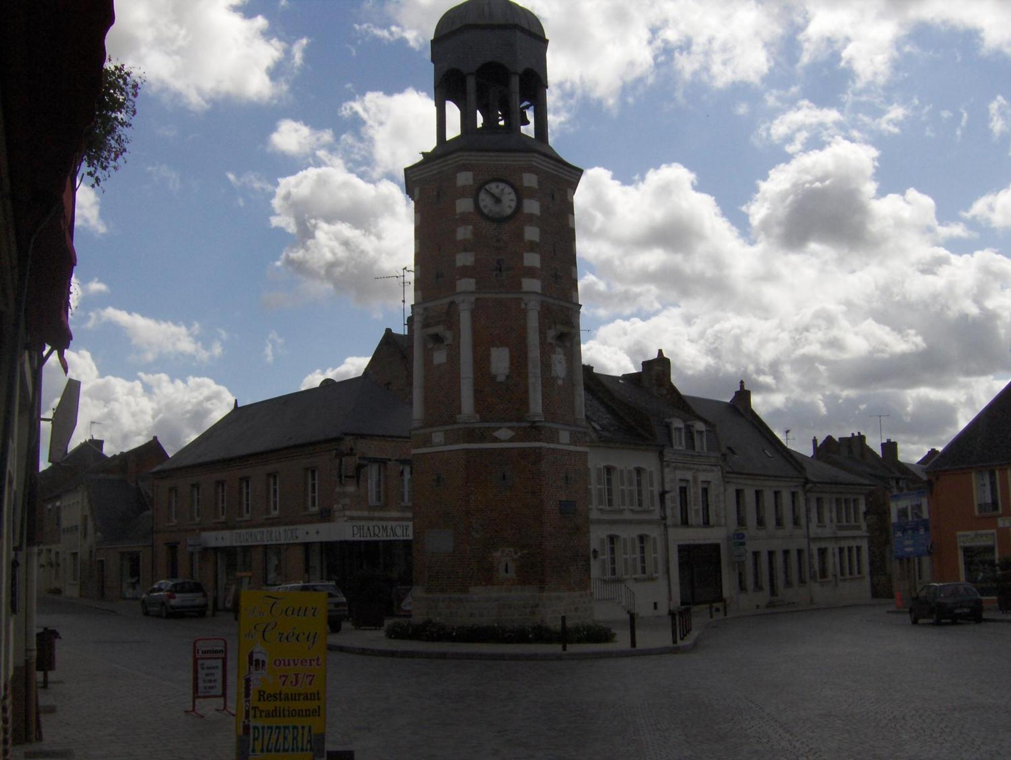 La Tour De Crecy Hotel Exterior photo